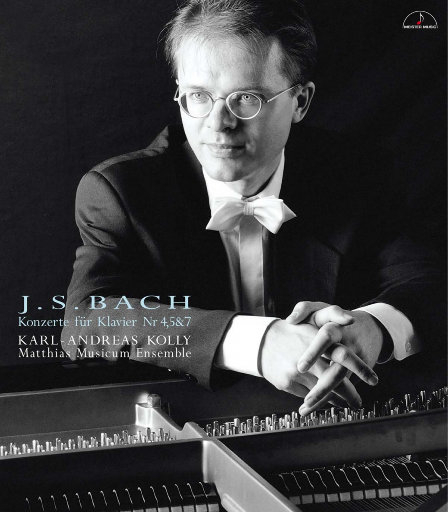 小娻孑在卧室里被躁
